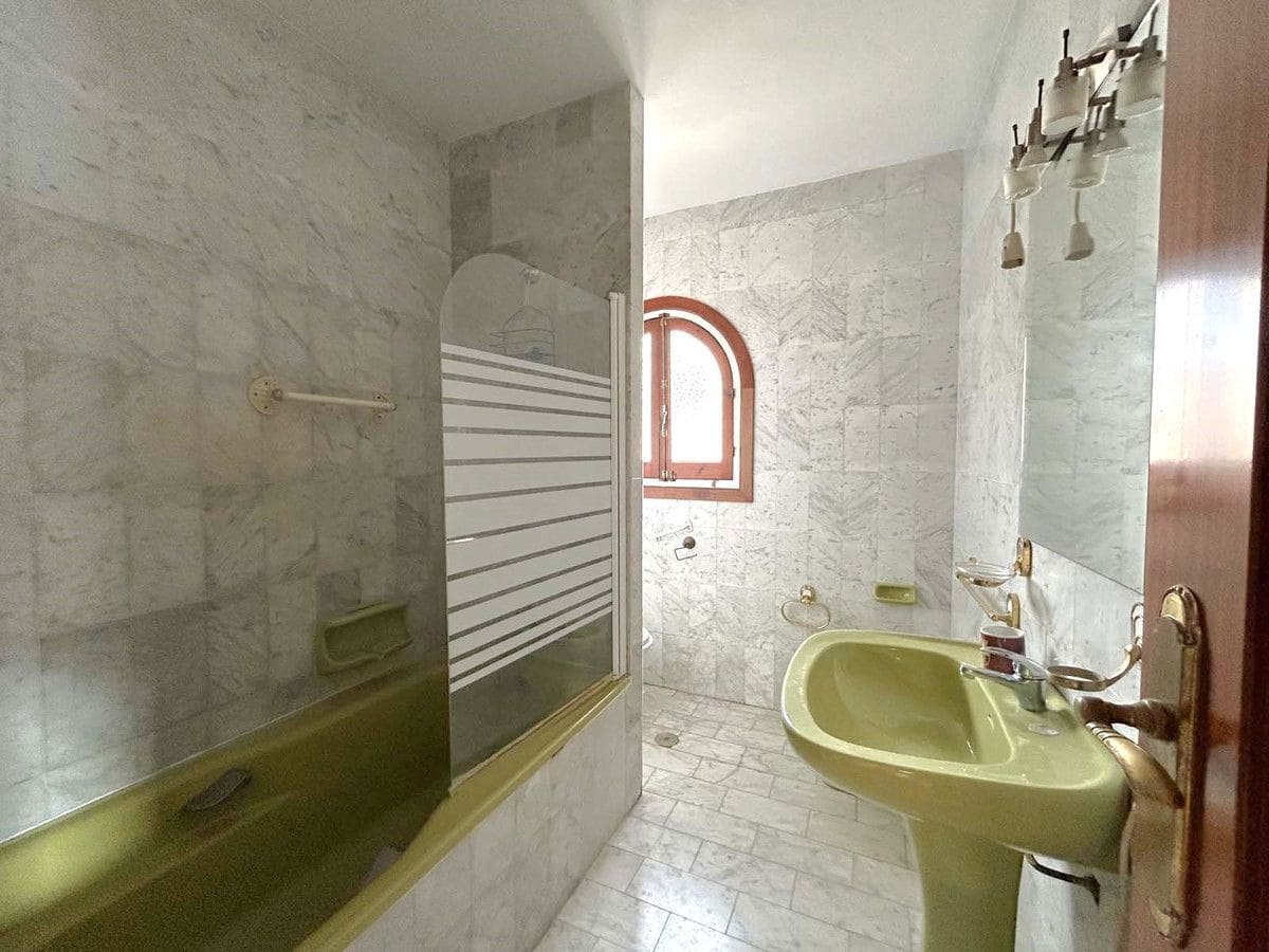 5 soverom Villa til salgs i Mijas med svømmebasseng garasje - € 700 000 (Ref: 9634984)