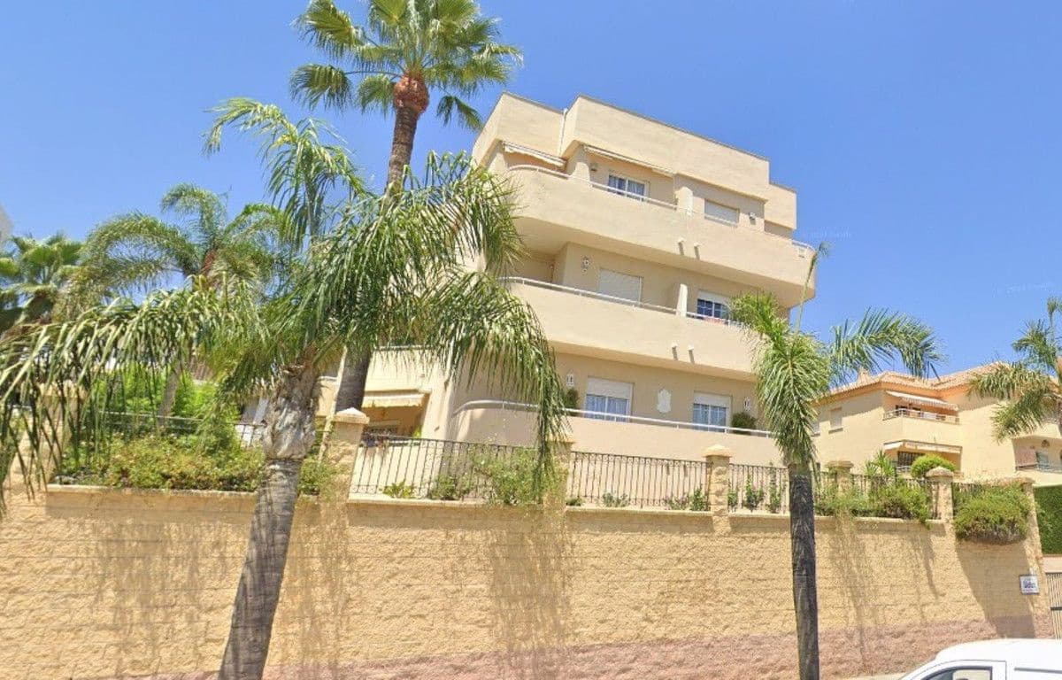 3 soveværelse Strandlejlighed til salg i Torremolinos med swimmingpool garage - € 480.000 (Ref: 9634988)