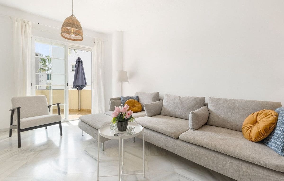 3 soveværelse Strandlejlighed til salg i Torremolinos med swimmingpool garage - € 480.000 (Ref: 9634988)