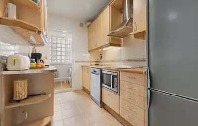 3 sovrum Strandlägenhet till salu i Torremolinos med pool garage - 480 000 € (Ref: 9634988)