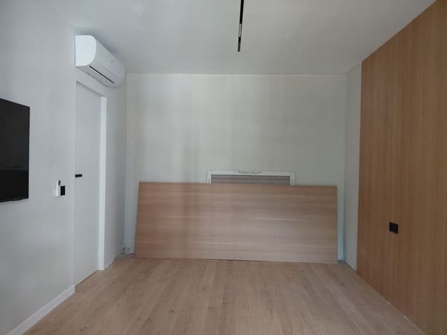 1 chambre Appartement à vendre à Aloha Golf, Marbella - 365 000 € (Ref: 9634990)