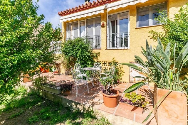 2 sypialnia Willa na sprzedaż w Las Gaviotas  - Carvajal, Fuengirola z basenem garażem - 469 000 € (Ref: 9634991)