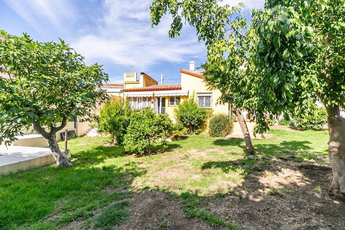 2 sypialnia Willa na sprzedaż w Fuengirola z basenem garażem - 469 000 € (Ref: 9634991)