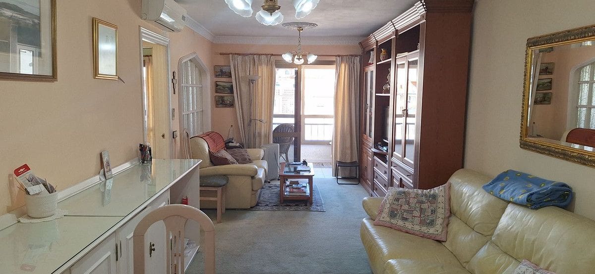 2 bedroom Apartment for sale in Fuengirola - € 360,000 (Ref: 9650362)