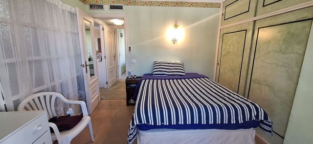 2 bedroom Apartment for sale in Centro ciudad, Fuengirola - € 360,000 (Ref: 9650362)