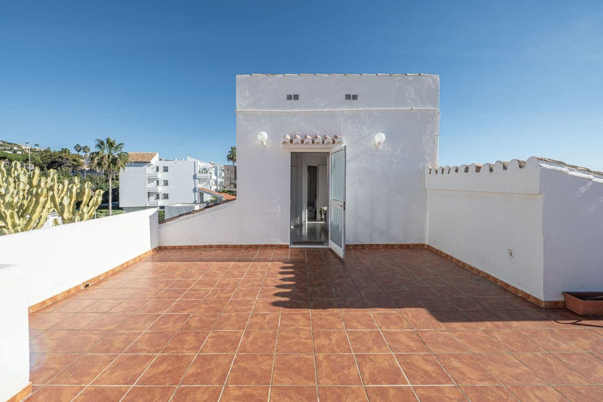 3 camera da letto Villetta Bifamiliare in vendita in Mijas con piscina garage - 649.000 € (Rif: 9650363)