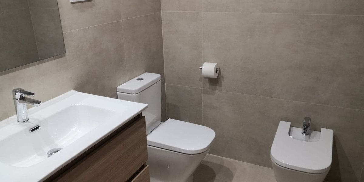 3 bedroom Beach Apartment for sale in Fuengirola with garage - € 750,000 (Ref: 9678154)