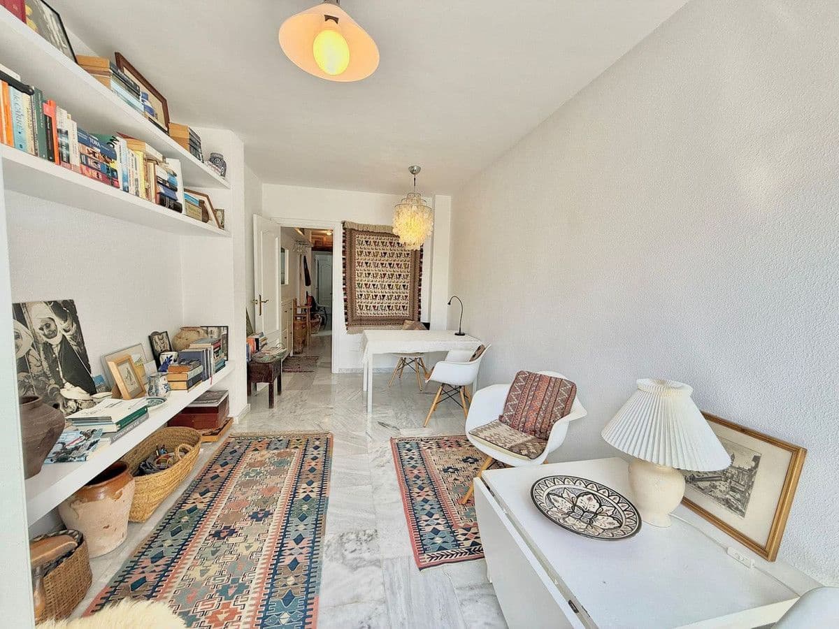 1 bedroom Beach Apartment for sale in Fuengirola - € 245,000 (Ref: 9688672)