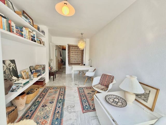 1 bedroom Beach Apartment for sale in Centro ciudad, Fuengirola - € 245,000 (Ref: 9688672)