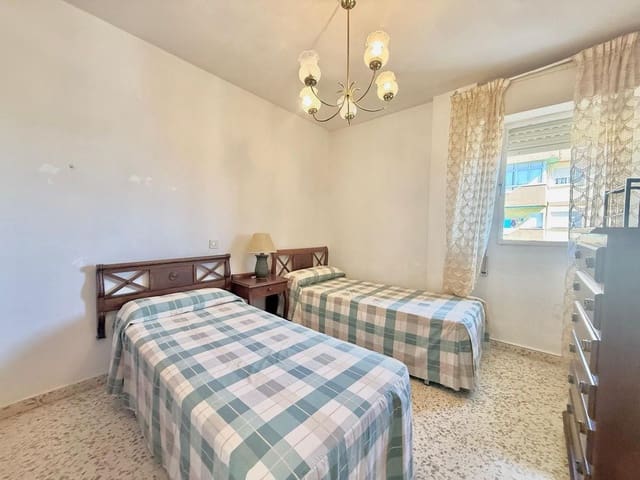 3 sypialnia Apartament na sprzedaż w Centro ciudad, Fuengirola - 339 000 € (Ref: 9688673)