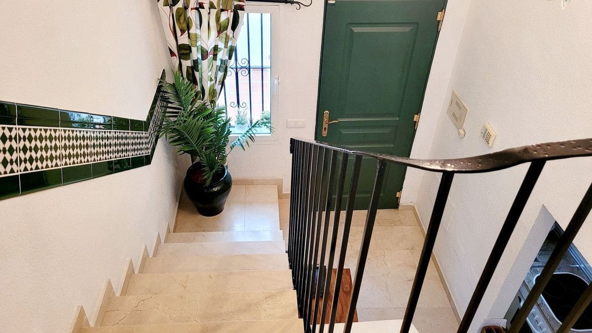 Adosado de 1 habitación en Benalmádena en venta con piscina garaje - 259.000 € (Ref: 9688675)