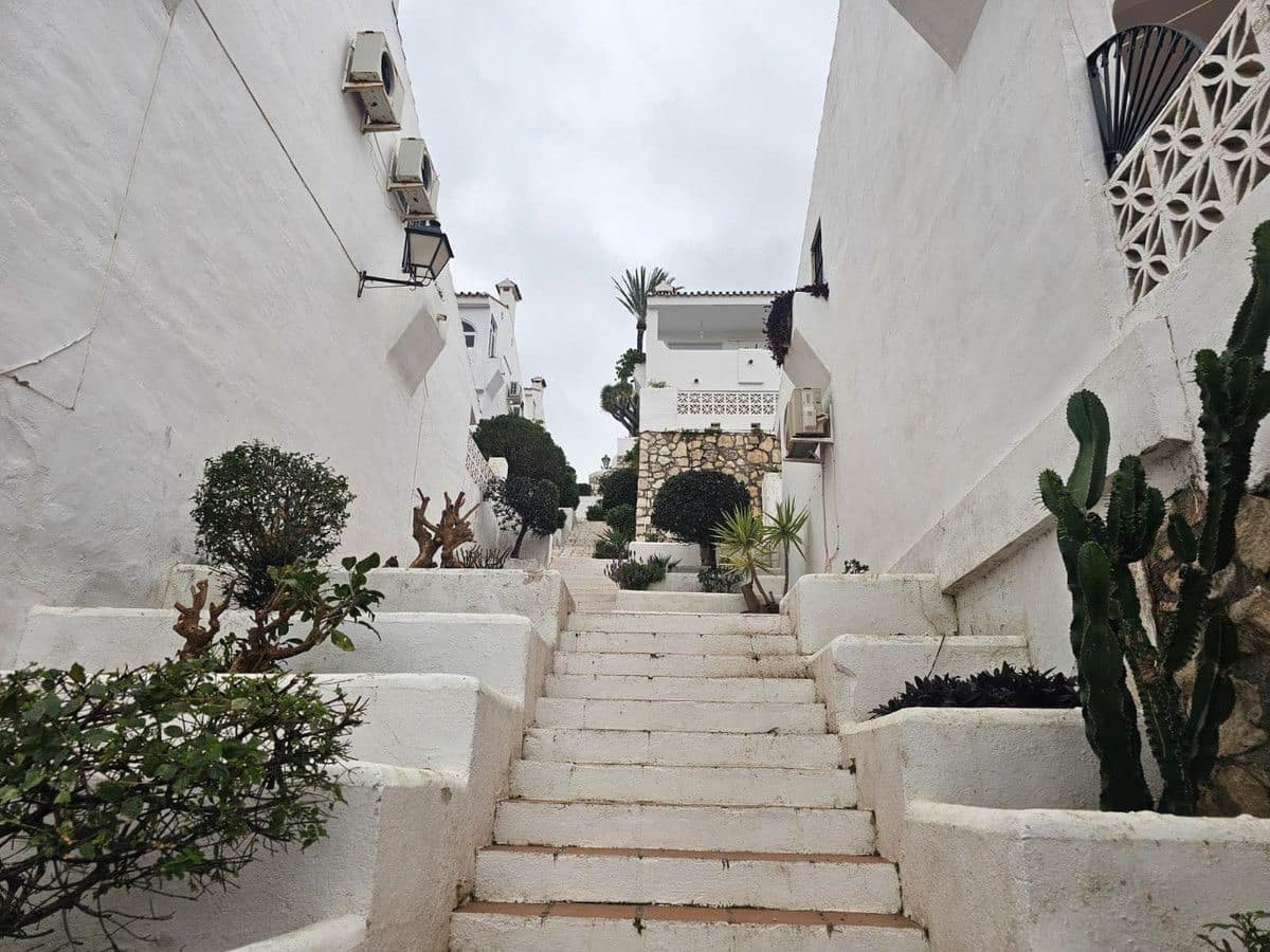 Adosado de 1 habitación en Benalmádena en venta con piscina garaje - 259.000 € (Ref: 9688675)