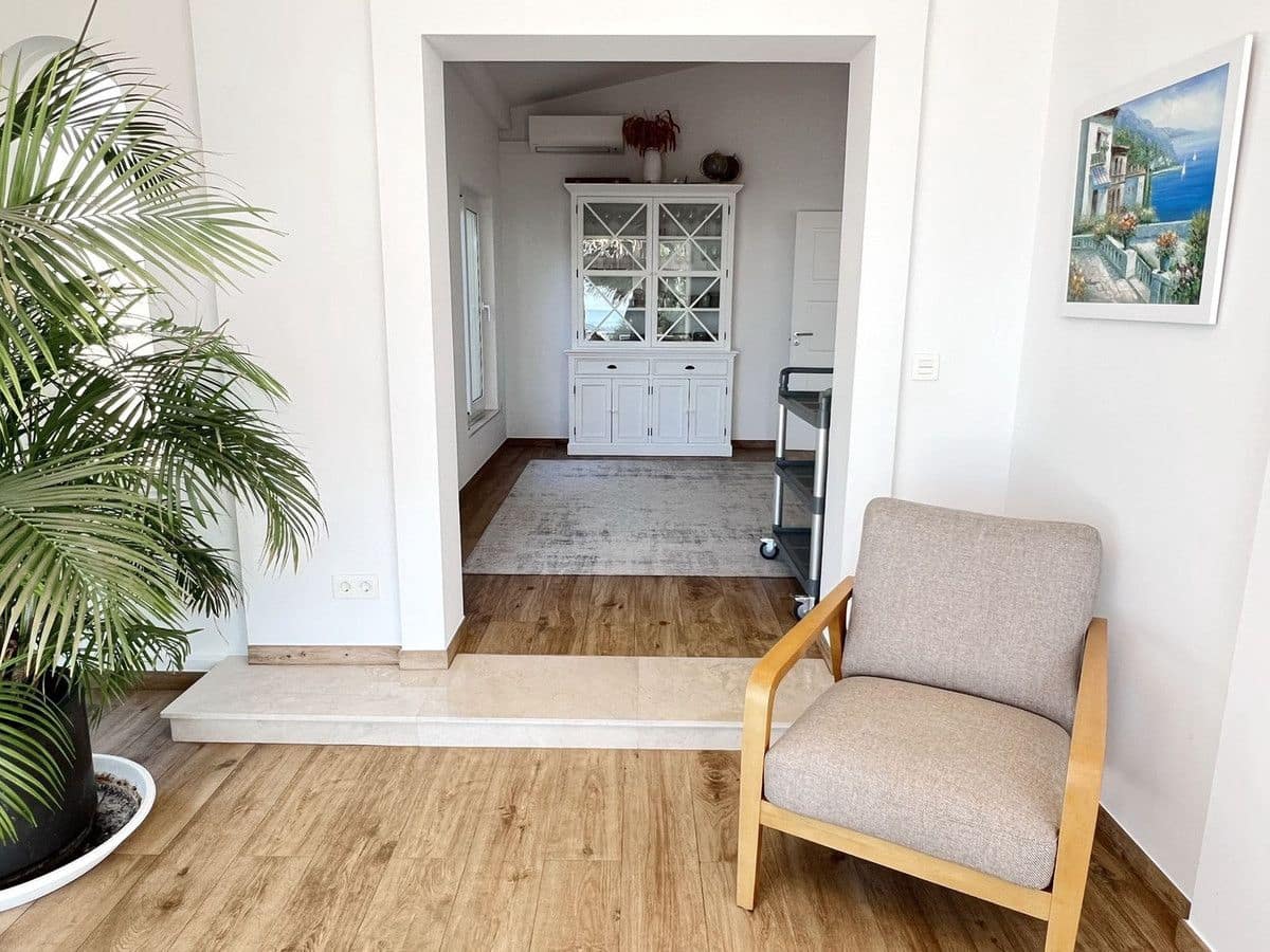 6 soverom Villa til salgs i Mijas med svømmebasseng garasje - € 2 958 500 (Ref: 9688676)