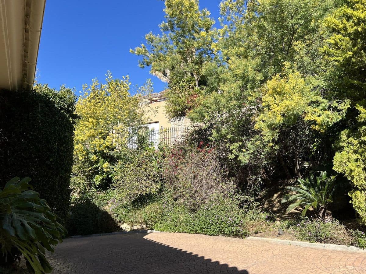 6 soverom Villa til salgs i Mijas med svømmebasseng garasje - € 2 958 500 (Ref: 9688676)