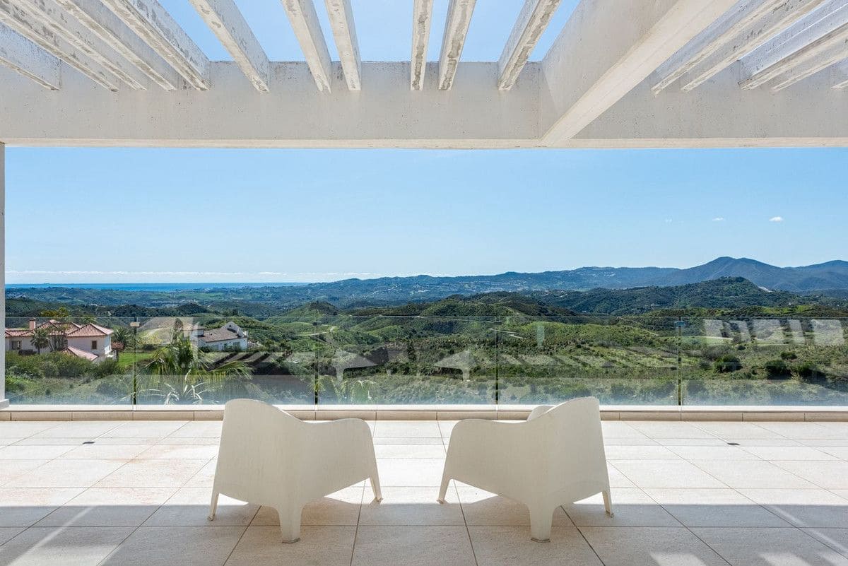 4 makuuhuone Huvila myytävänä paikassa Mijas mukana uima-altaan 
autotalli - 1 990 000 € (Ref: 9688678)