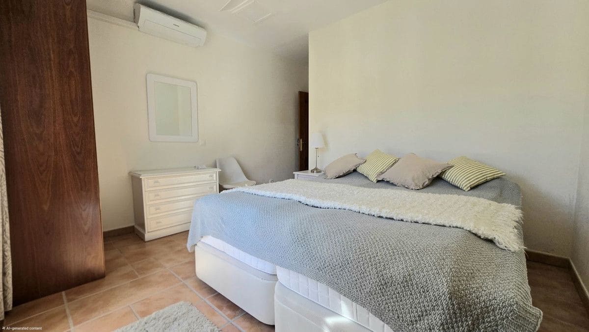 4 makuuhuone Huvila myytävänä paikassa Mijas mukana uima-altaan 
autotalli - 995 000 € (Ref: 9688680)