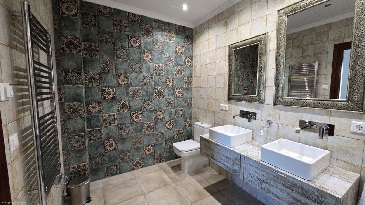 4 makuuhuone Huvila myytävänä paikassa Mijas mukana uima-altaan 
autotalli - 995 000 € (Ref: 9688680)