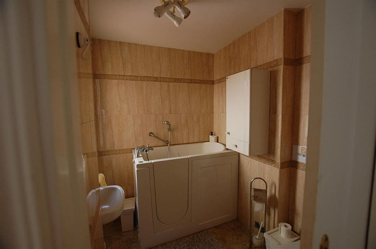 5 makuuhuone Huvila myytävänä paikassa Mijas mukana uima-altaan 
autotalli - 695 000 € (Ref: 9688681)