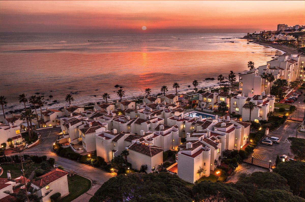 2 bedroom Townhouse for sale in Mijas with pool garage - € 745,000 (Ref: 9688685)