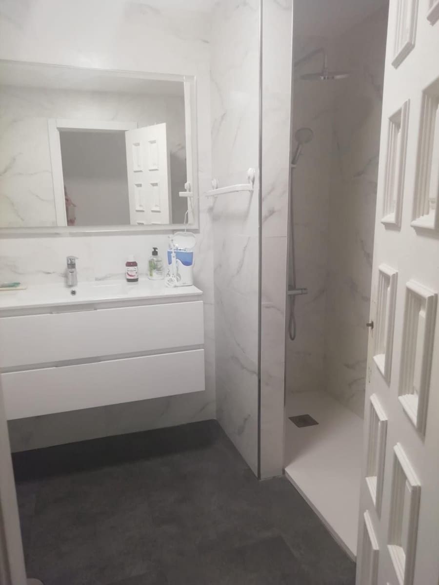 3 soveværelse Strandlejlighed til salg i Fuengirola med swimmingpool garage - € 745.000 (Ref: 9688687)