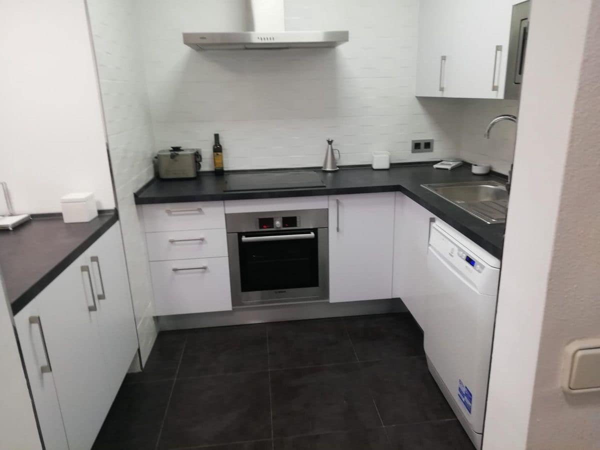 3 soveværelse Strandlejlighed til salg i Fuengirola med swimmingpool garage - € 745.000 (Ref: 9688687)