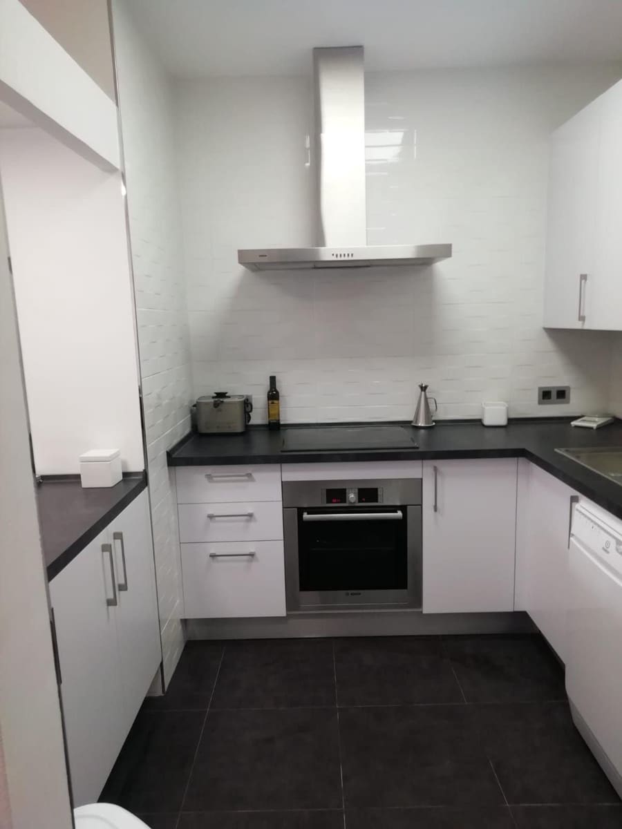 3 soveværelse Strandlejlighed til salg i Fuengirola med swimmingpool garage - € 745.000 (Ref: 9688687)