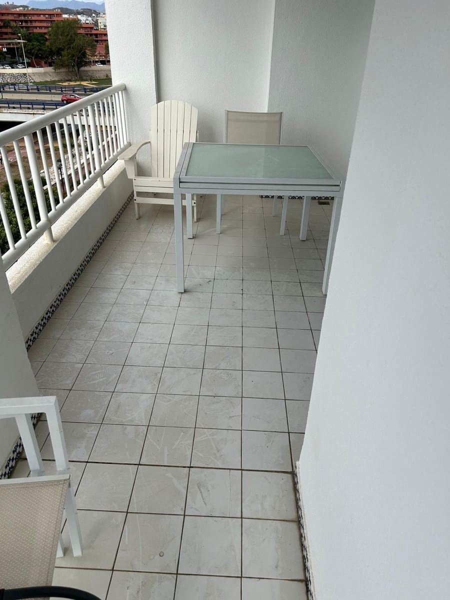 3 soveværelse Strandlejlighed til salg i Fuengirola med swimmingpool garage - € 745.000 (Ref: 9688687)