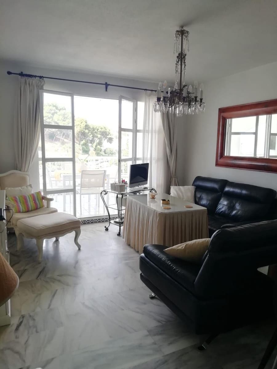 3 soveværelse Strandlejlighed til salg i Fuengirola med swimmingpool garage - € 745.000 (Ref: 9688687)