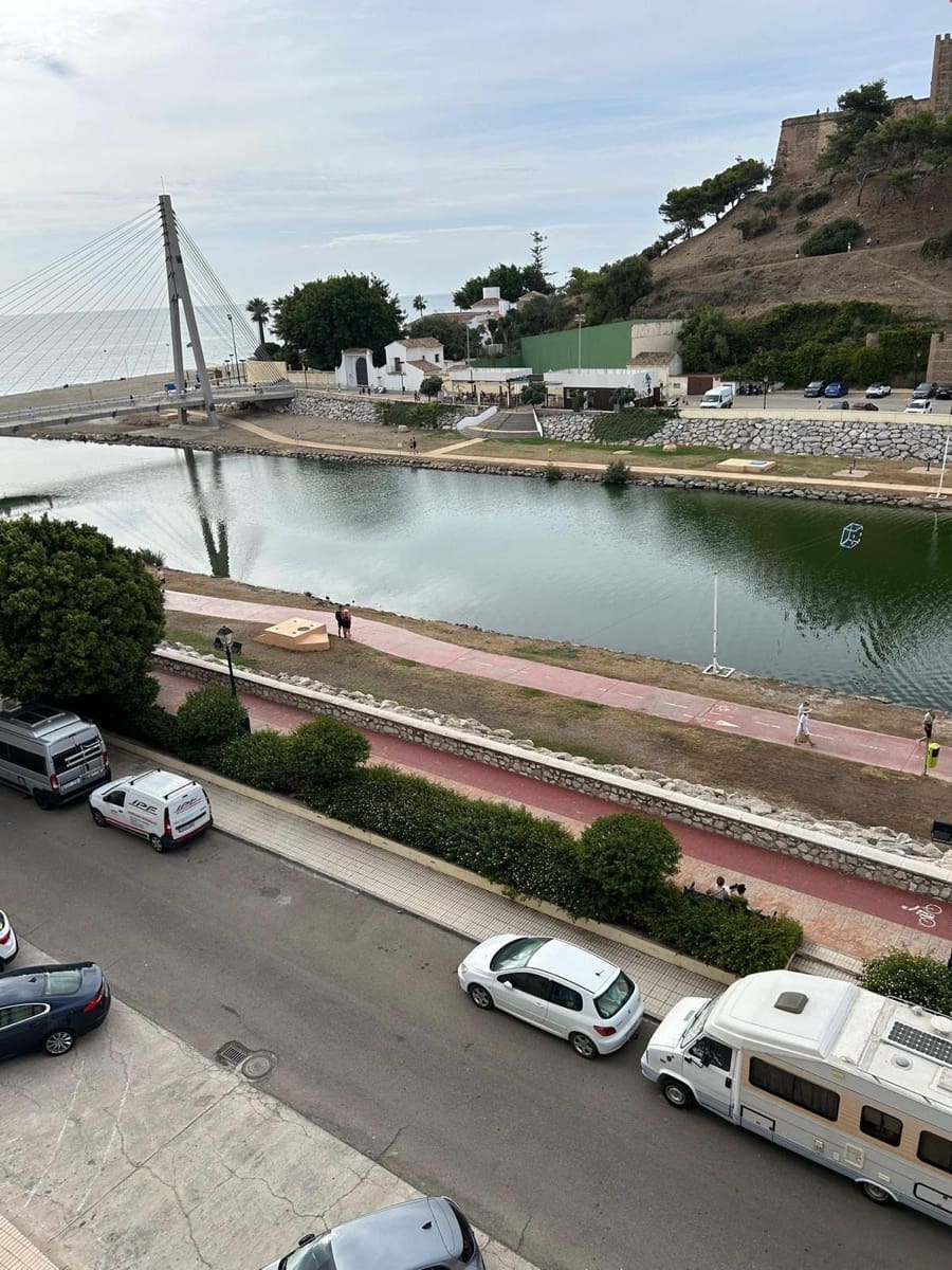 3 soveværelse Strandlejlighed til salg i Fuengirola med swimmingpool garage - € 745.000 (Ref: 9688687)
