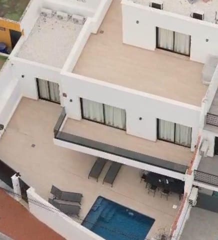 7 soveværelse Villa til salg i Parque de la Paloma, Benalmádena med swimmingpool garage - € 1.150.000 (Ref: 9688693)