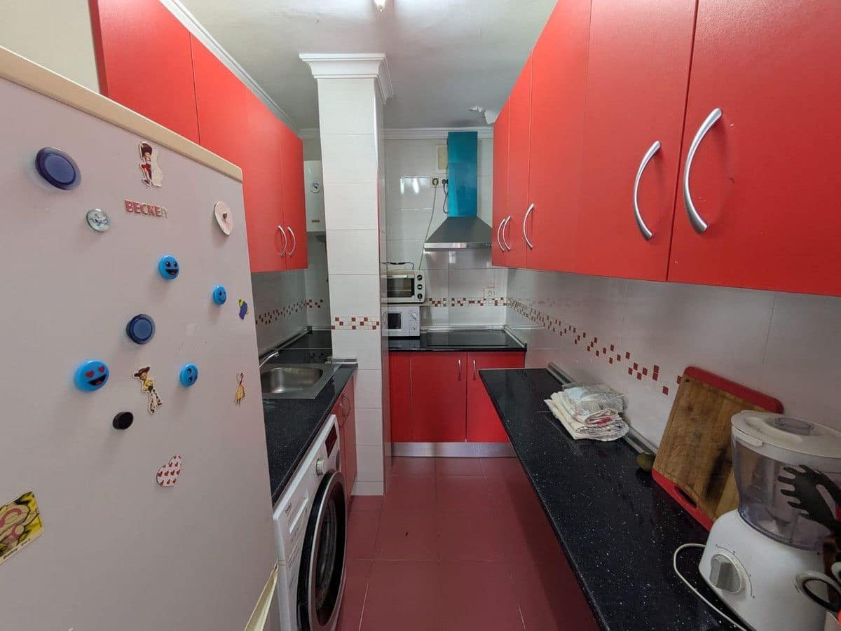 2 slaapkamer Strandappartement te koop in Torremolinos met garage - € 348.000 (Ref: 9688694)