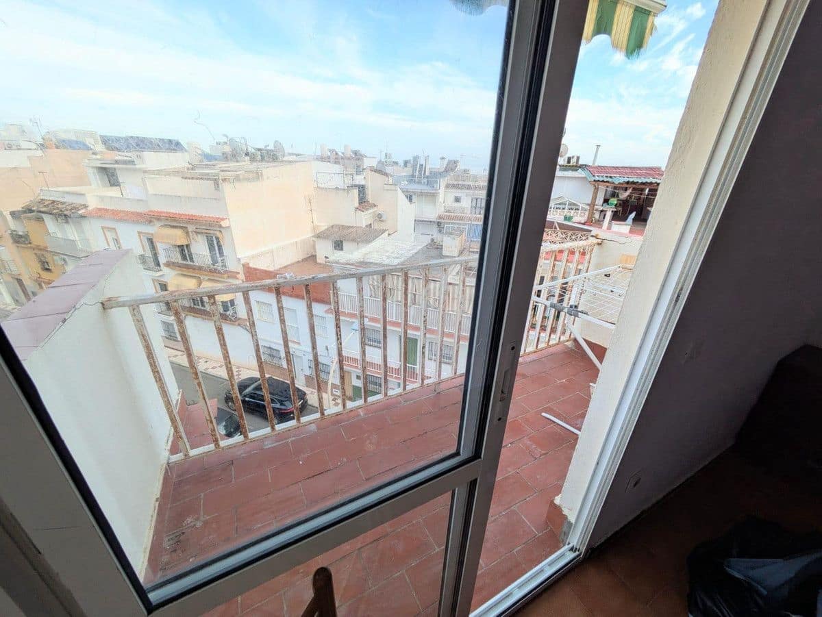 2 slaapkamer Strandappartement te koop in Torremolinos met garage - € 348.000 (Ref: 9688694)