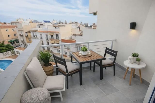2 soveværelse Strandlejlighed til salg i Torremolinos med garage - € 348.000 (Ref: 9688694)