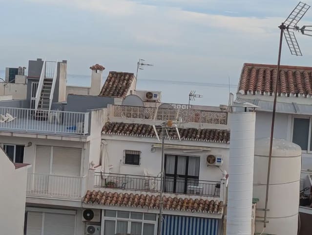 2 soveværelse Strandlejlighed til salg i Torremolinos med garage - € 348.000 (Ref: 9688694)