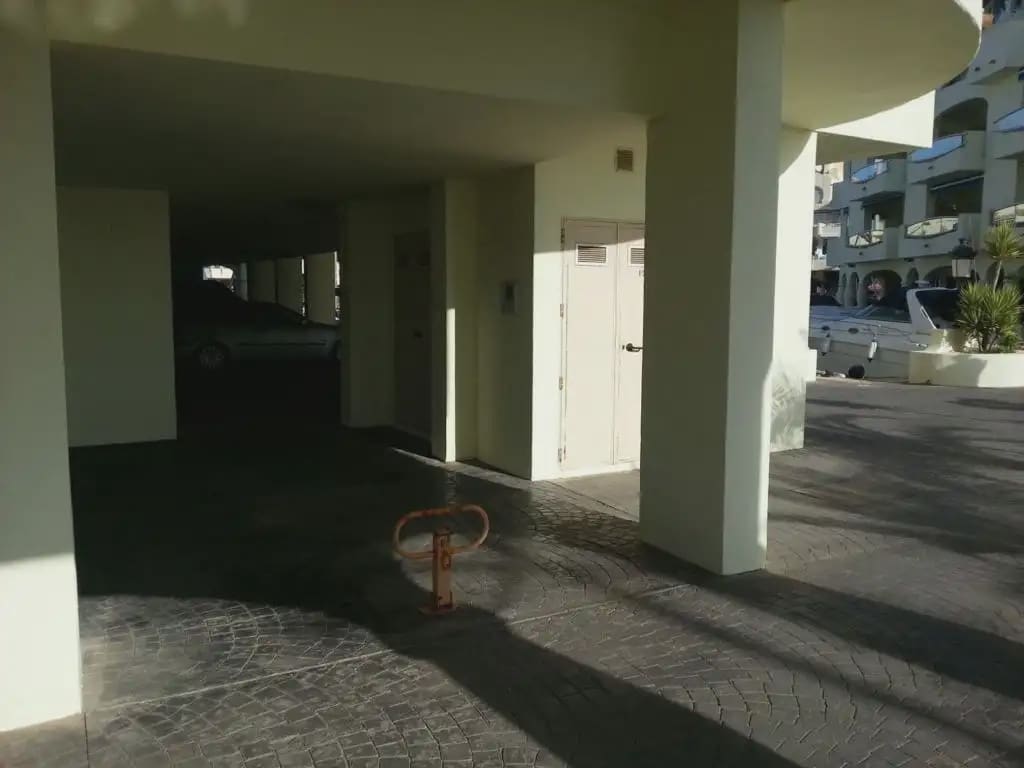 2 soveværelse Lejlighed til salg i Benalmadena med swimmingpool garage - € 699.000 (Ref: 9688700)