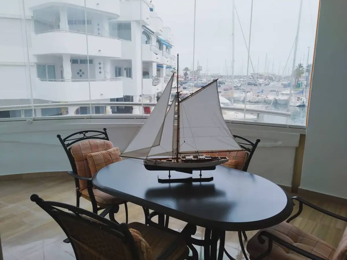 2 soveværelse Lejlighed til salg i Benalmadena med swimmingpool garage - € 699.000 (Ref: 9688700)