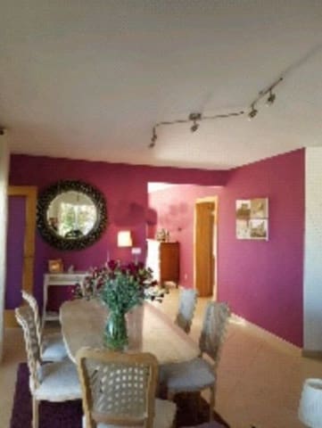 4 makuuhuone Huvila myytävänä paikassa Torremolinos mukana uima-altaan 
autotalli - 1 030 000 € (Ref: 9688701)