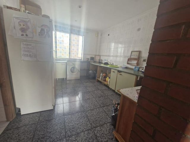 3 makuuhuone Paritalo myytävänä paikassa Los Pacos, Fuengirola mukana 
autotalli - 250 000 € (Ref: 9688703)