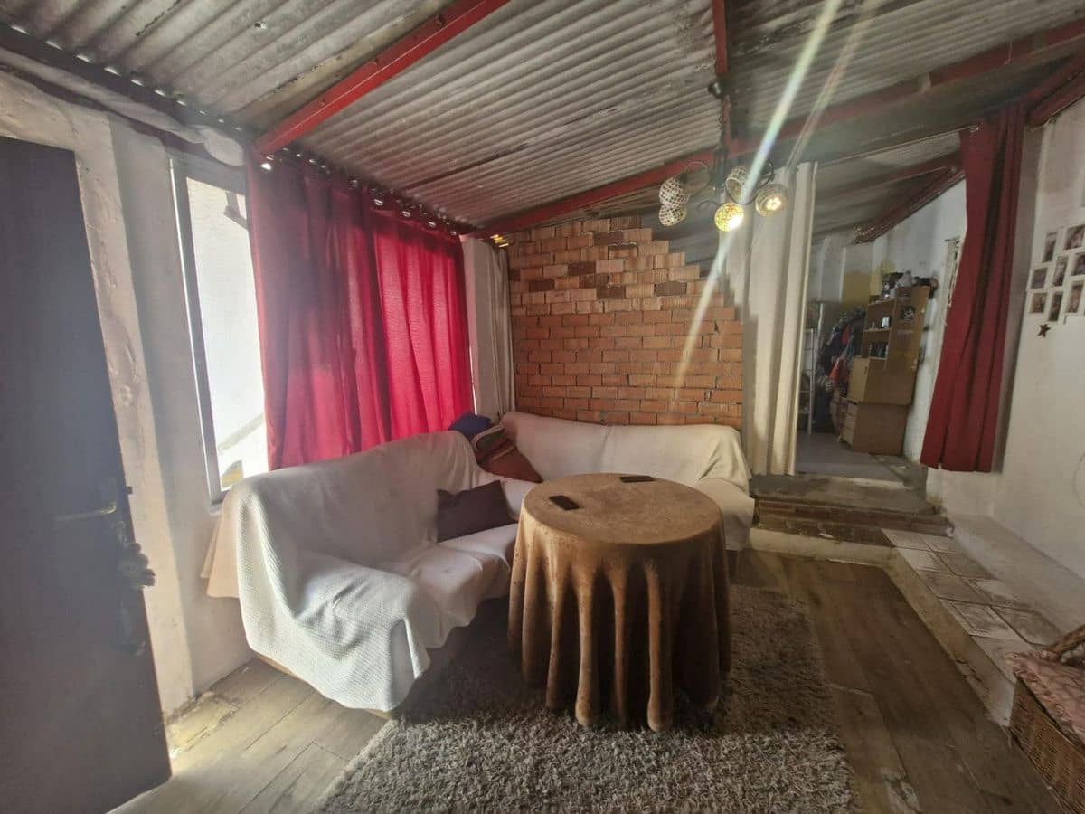 3 makuuhuone Paritalo myytävänä paikassa Fuengirola mukana 
autotalli - 250 000 € (Ref: 9688703)