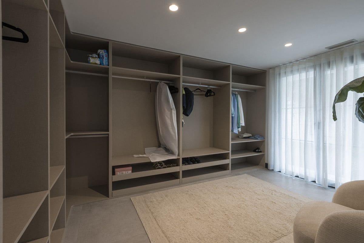 5 sypialnia Willa na sprzedaż w Marbella z basenem garażem - 5 950 000 € (Ref: 9688706)