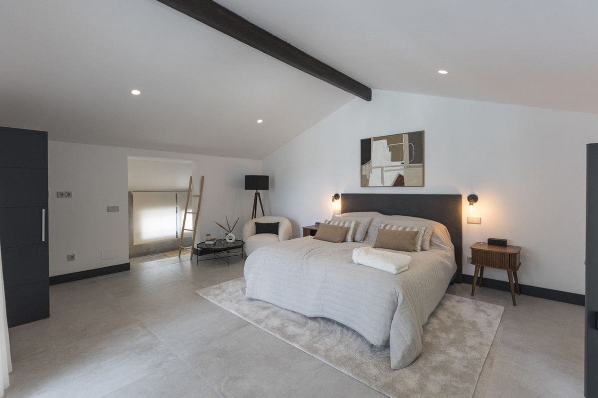 5 sypialnia Willa na sprzedaż w Marbella z basenem garażem - 5 950 000 € (Ref: 9688706)