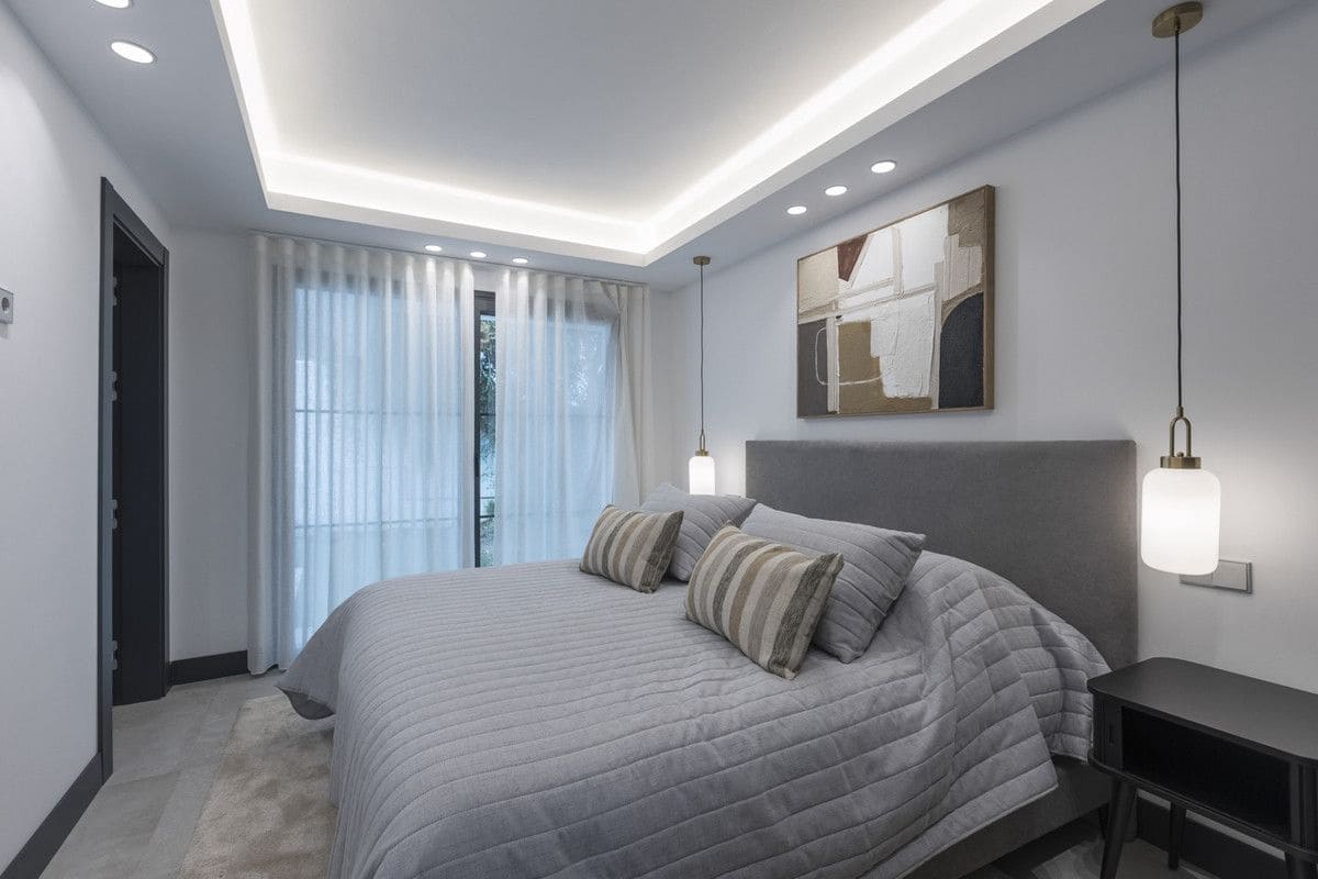 5 sypialnia Willa na sprzedaż w Marbella z basenem garażem - 5 950 000 € (Ref: 9688706)