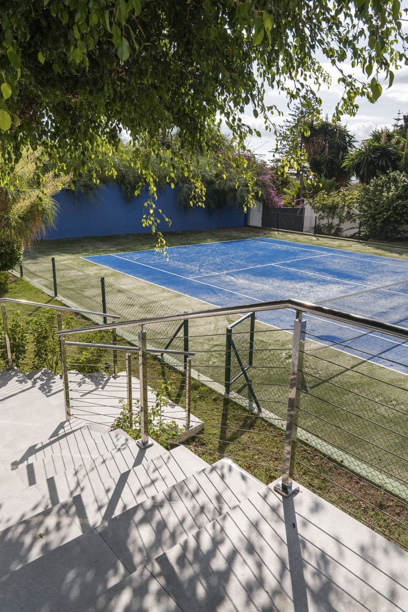 5 sypialnia Willa na sprzedaż w Marbella z basenem garażem - 5 950 000 € (Ref: 9688706)