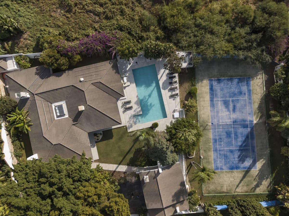 5 sypialnia Willa na sprzedaż w Marbella z basenem garażem - 5 950 000 € (Ref: 9688706)