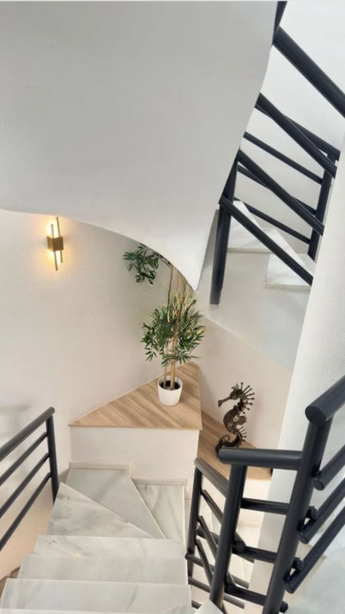 3 soverom Kjedet enebolig til salgs i Marbella med svømmebasseng - € 770 000 (Ref: 9688707)