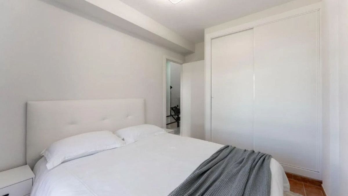 3 soverom Kjedet enebolig til salgs i Marbella med svømmebasseng - € 770 000 (Ref: 9688707)