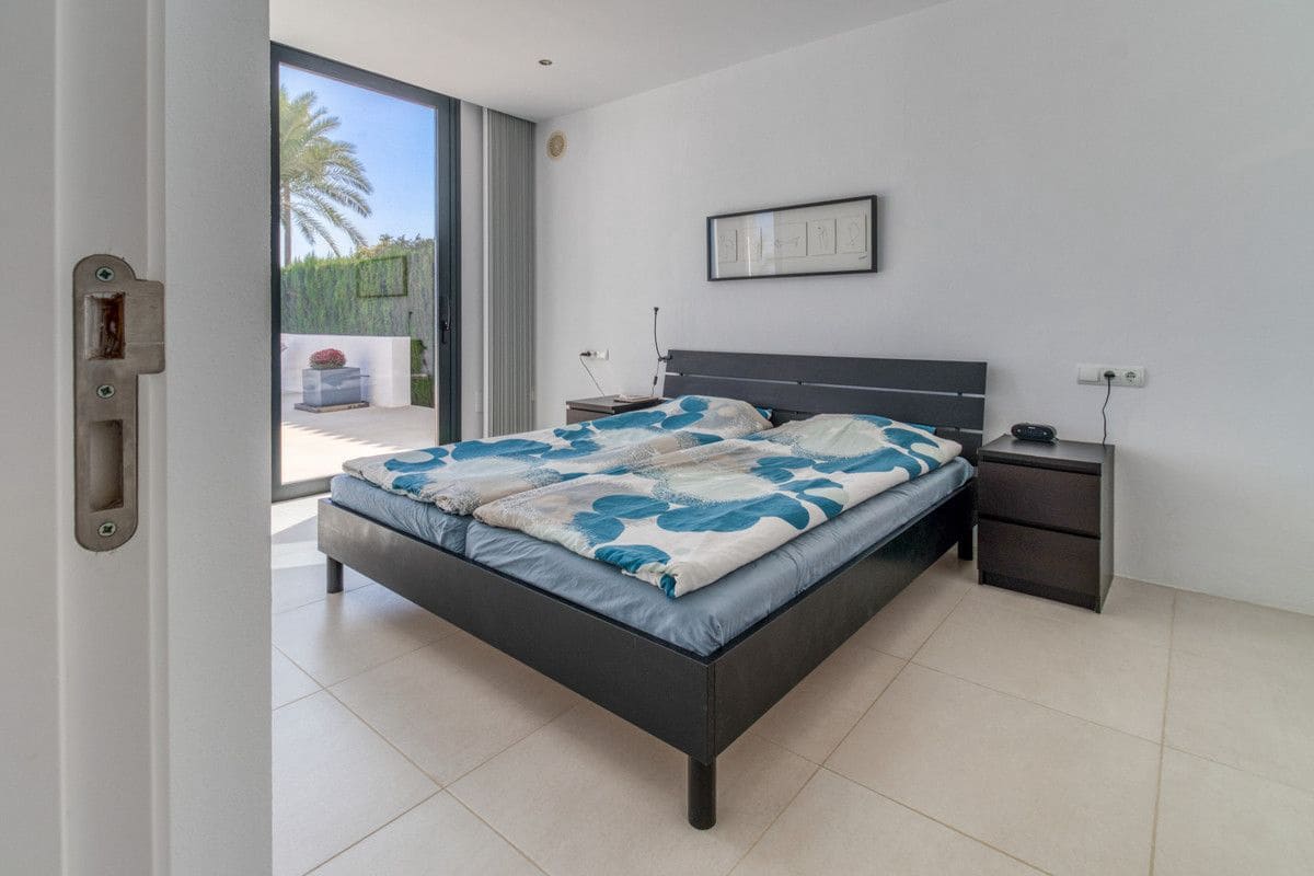 4 sovrum Villa till salu i Mijas med pool garage - 2 395 000 € (Ref: 9688710)