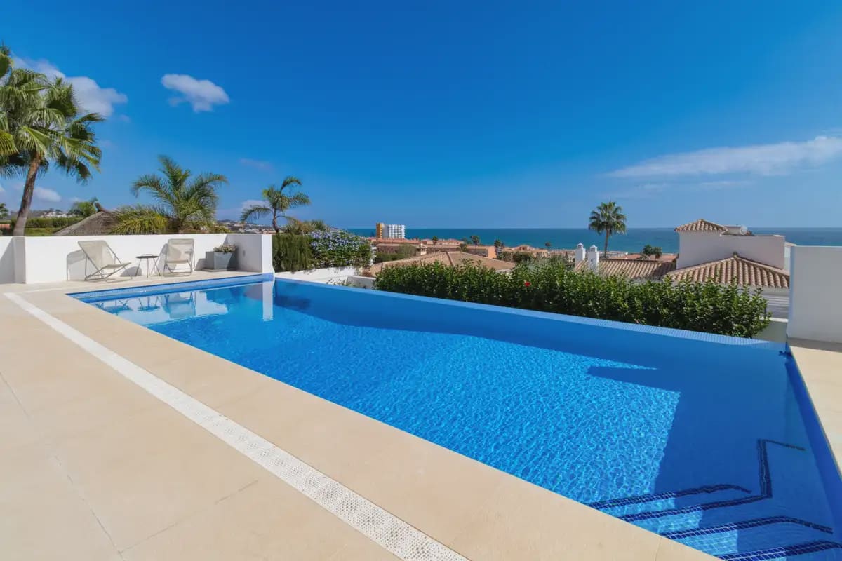 4 Zimmer Villa zu verkaufen in Mijas mit Pool Garage - 2.245.000 € (Ref: 9688710)