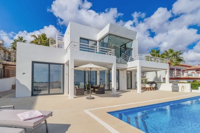 4 soveværelse Villa til salg i La Cala de Mijas, Mijas med swimmingpool garage - € 2.245.000 (Ref: 9688710)
