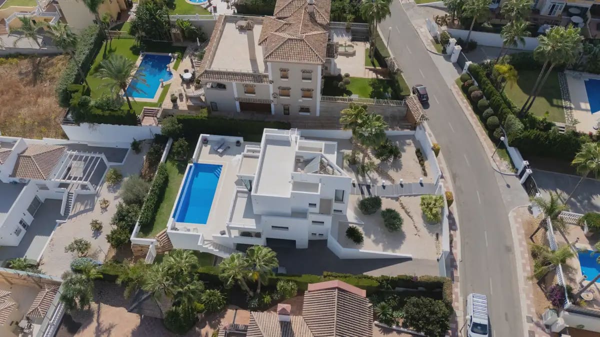 4 Zimmer Villa zu verkaufen in Mijas mit Pool Garage - 2.245.000 € (Ref: 9688710)